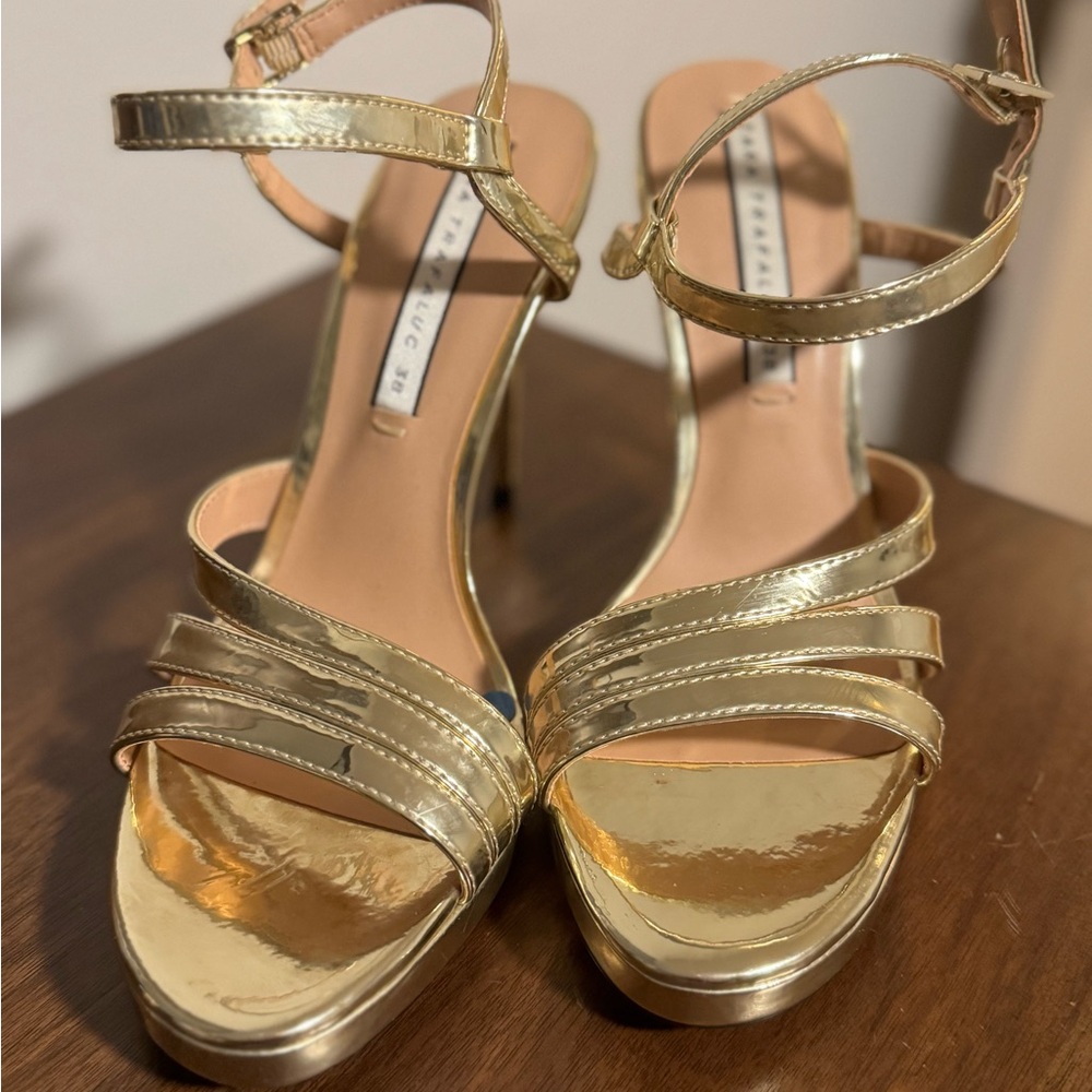 Never Worn Zara Metallic Gold Strappy Heels